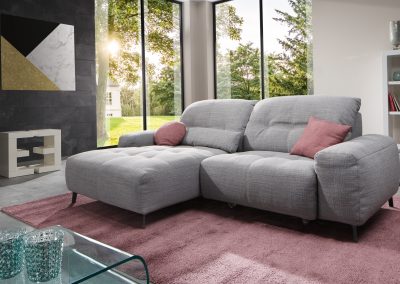 Sofa Gladiola Plus von Ewald Schillig mit grauem Stoffbezug