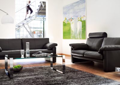 Sofa Classic 300 von Erpo mit schwarzem Lederbezug