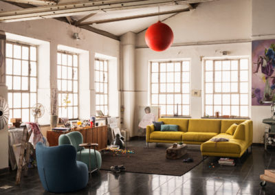 Sofa und Armchair 141 und 173 von Freistil mit Stoffbezug